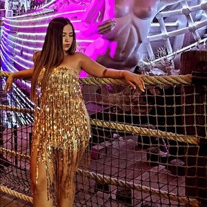 Vestido nuevo . Solo una puesta !